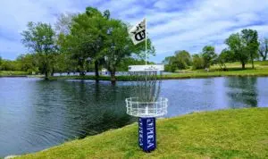 Read more about the article 5 Reasons Golfers Should Try Disc Golf